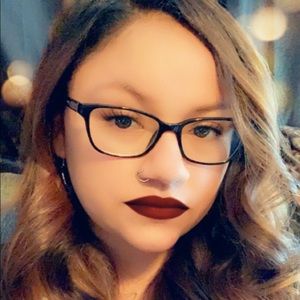 Meet your Posher, Marilyn